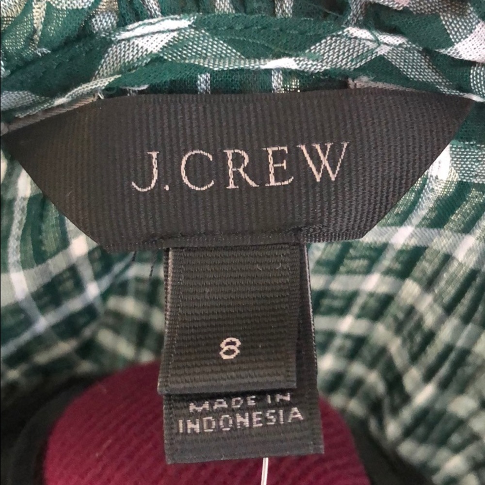 NWT J.Crew Ruffle classic - Picture 5 of 6